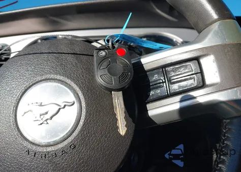 2010 Ford Mustang Gt/Gt Premium from USA, damaged, VIN 1ZVBP8CH8A5106234